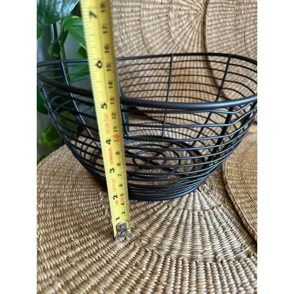 Black metal decorative bowl